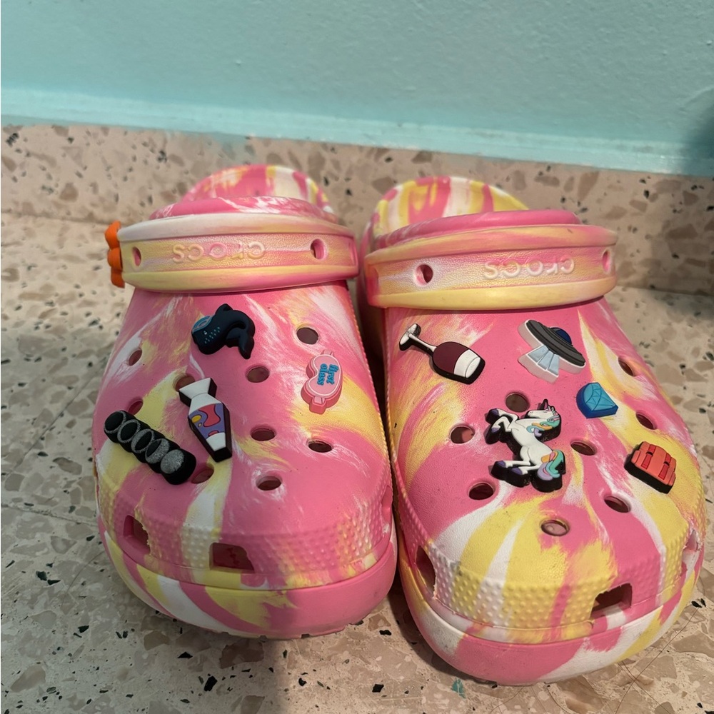 Platform tie dye crocs